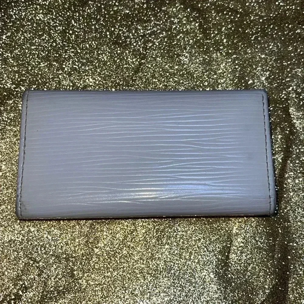Louis Vuitton White Epi Key Holder